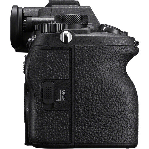 Sony A7 MK V Mirrorless Camera with (28-70mm II Lens)